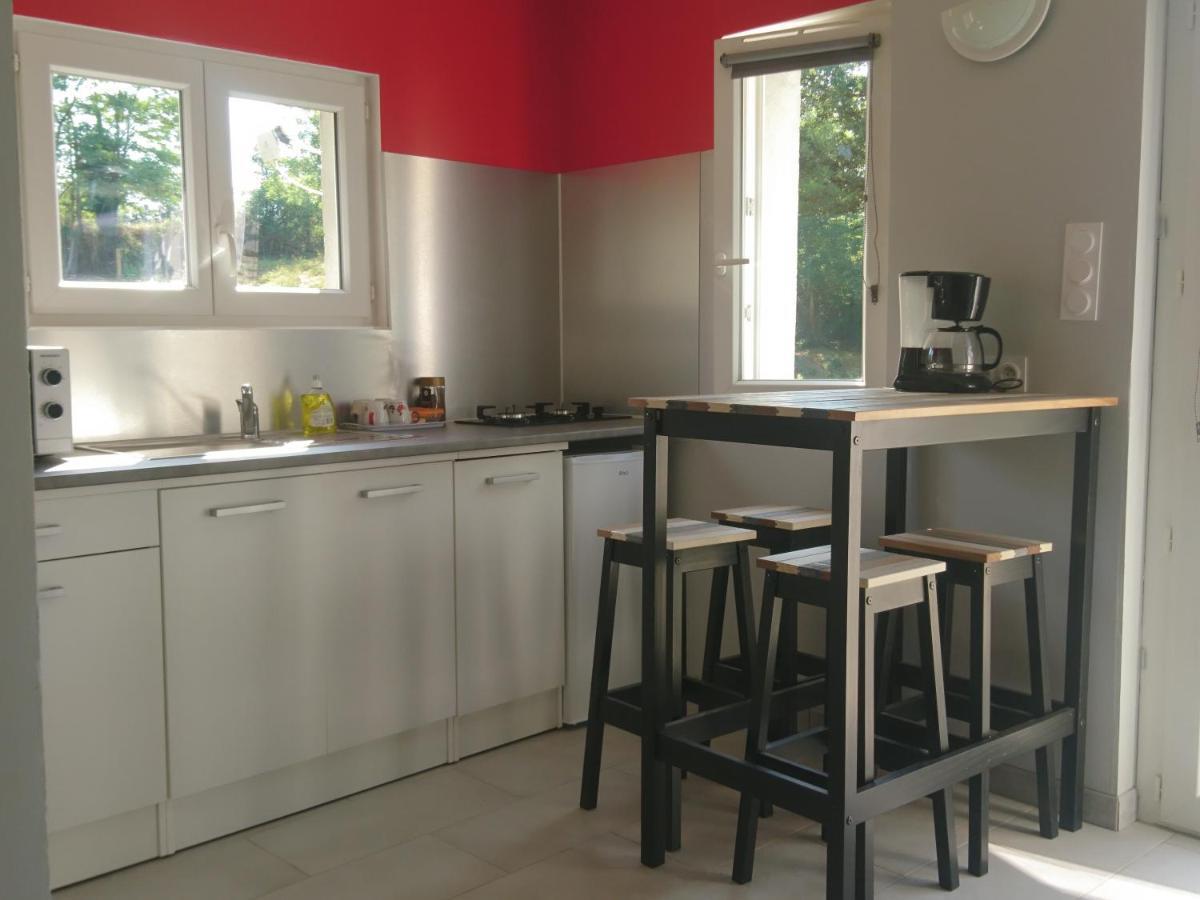 Le Petit Pays Apartment Montgivray Ngoại thất bức ảnh