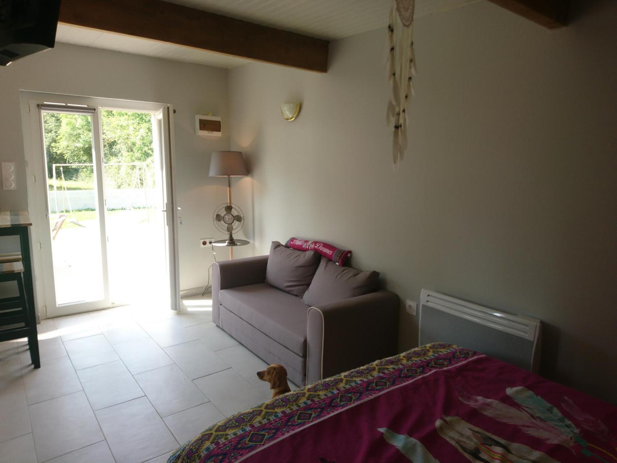 Le Petit Pays Apartment Montgivray Ngoại thất bức ảnh